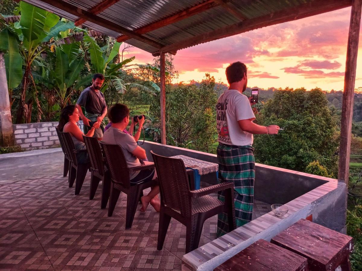 Sun Rice Homestay Ruteng Exterior photo